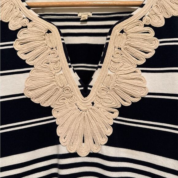 J. Crew Navy and Cream Top - Picture 2 of 4